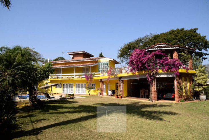 Casa em excelente localização voltada para o campo de golfe Casa em excelente localização voltada para o campo de golfe
