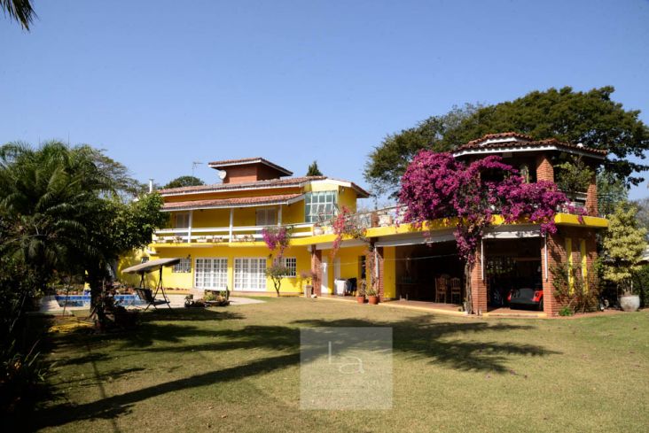 Casa em excelente localização voltada para o campo de golfe