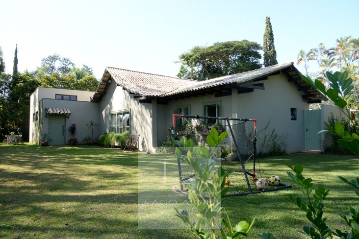 Charmosa casa térrea!