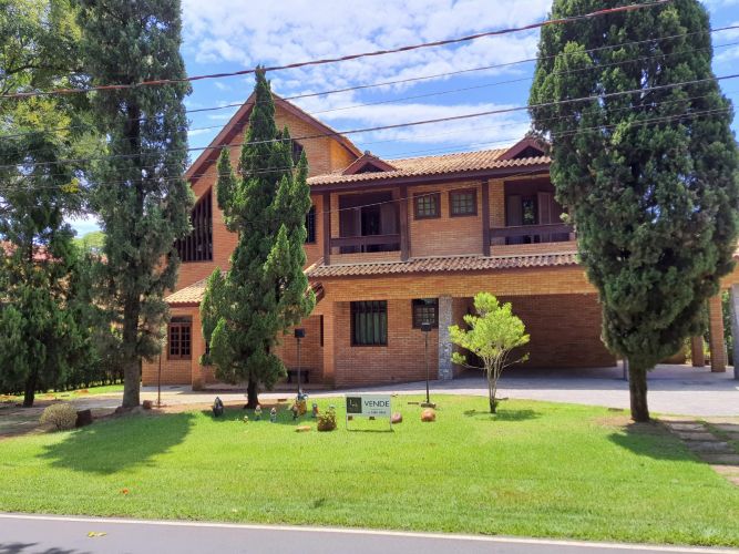 Casa irresistível com tijolo aparente Casa irresistível com tijolo aparente